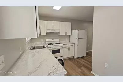 1700 Nj 37 W #121-02, Toms River Township, NJ 08757 - Photo 3