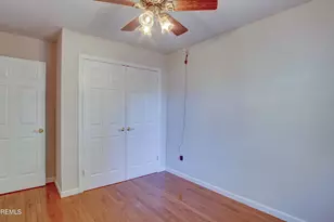 27 Haverford Ct, Freehold, NJ 07728 - Photo 33