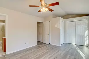 27 Haverford Ct, Freehold, NJ 07728 - Photo 23