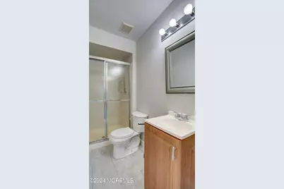 27 Haverford Court #7, Freehold, NJ 07728 - Photo 25
