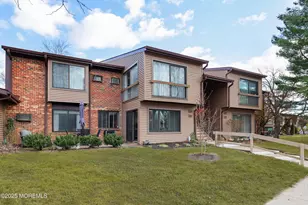 126 Manchester Ct, Red Bank, NJ 07701 - Photo 17