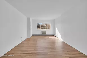 49 Laurel Pl, Eatontown, NJ 07724 - Photo 5