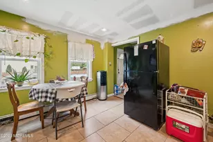 229 Parkinson Ave, Hamilton Township, NJ 08610 - Photo 9