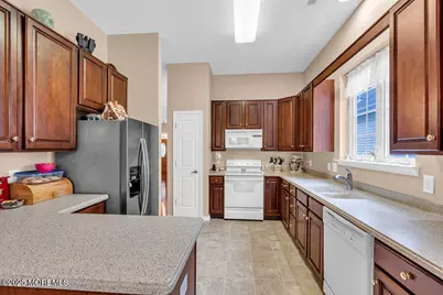 33 Pine Valley Road, Jackson, NJ 08527 - Photo 15