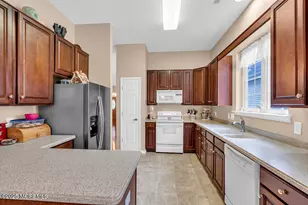 33 Pine Valley Rd, Jackson, NJ 08527 - Photo 15