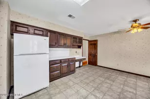 185 Ballantine Rd, Middletown, NJ 07748 - Photo 19