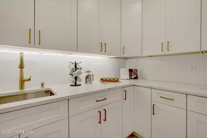 750 Holmdel Road, Holmdel, NJ 07733 - Photo 23