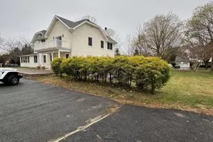 469 Wall St, Eatontown, NJ 07724 - Photo 17