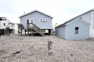 686 Bayview Dr, Toms River Township, NJ 08753 - Photo 15