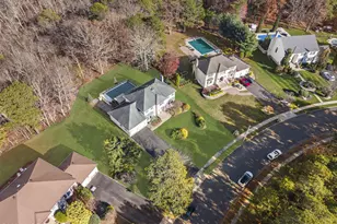 22 Denise Ct, Manalapan Township, NJ 07726 - Photo 9