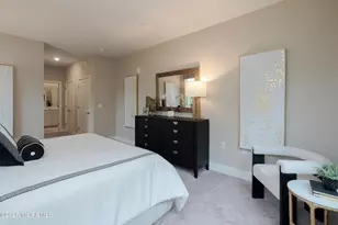 27102 Radford Ct, Monroe Township, NJ 08831 - Photo 3