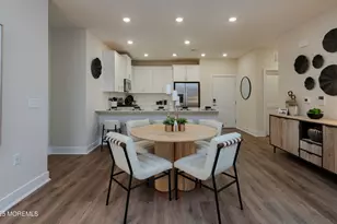 27102 Radford Ct, Monroe Township, NJ 08831 - Photo 9