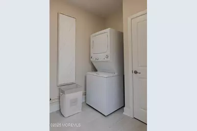 27102 Radford Court, Monroe Township, NJ 08831 - Photo 11