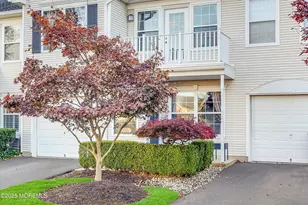 25 Sunningdale Cir, Manalapan Township, NJ 07726 - Photo 5