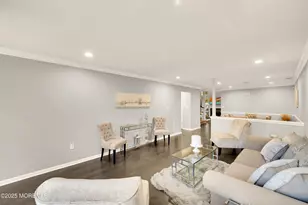 25 Sunningdale Cir, Manalapan Township, NJ 07726 - Photo 7