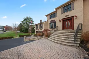 41 Thomas Dr, Manalapan Township, NJ 07726 - Photo 7