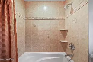 41 Thomas Dr, Manalapan Township, NJ 07726 - Photo 51