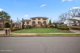 41 Thomas Dr, Manalapan Township, NJ 07726 - Photo 11