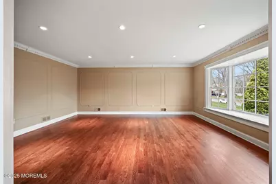 41 Thomas Drive, Manalapan Township, NJ 07726 - Photo 17