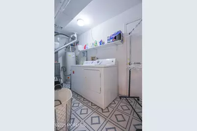 302 Princeton Drive, Howell Township, NJ 07731 - Photo 17