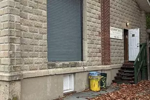 400 Magnolia St, Beverly, NJ 08010 - Photo 3