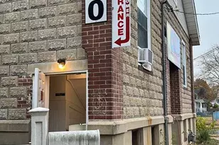 400 Magnolia St, Beverly, NJ 08010 - Photo 1