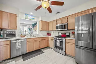 761 Banyan Ct, Morganville, NJ 07751 - Photo 3