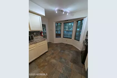 110 Biscayne Court #1, Princeton Junction, NJ 08550 - Photo 5