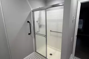 572B Nutley Dr, Monroe Township, NJ 08831 - Photo 9