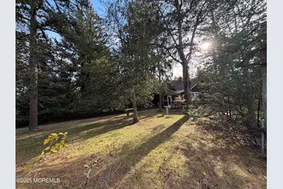 353 Arrowhead Drive, Brick, NJ 08724 - Photo 37