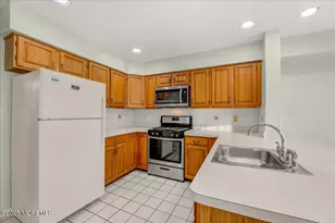 10 Kerri Ln, Lincoln Park, NJ 07035 - Photo 9