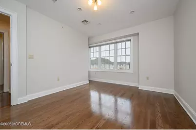 25 White Oak Lane, Aberdeen Township, NJ 07747 - Photo 27