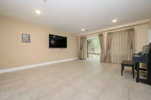 25 White Oak Ln, Aberdeen Township, NJ 07747 - Photo 31