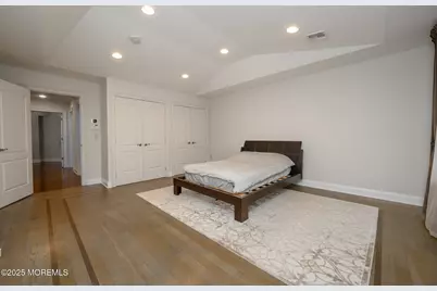 25 White Oak Lane, Aberdeen Township, NJ 07747 - Photo 17