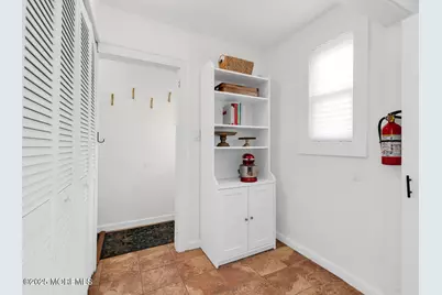 20 Barker Avenue, Shrewsbury, NJ 07724 - Photo 7