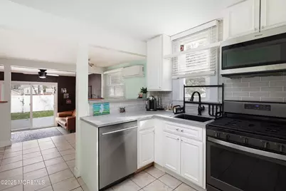 22 Carter Avenue, North Middletown, NJ 07748 - Photo 5