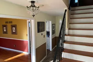 17 Emma Pl, Eatontown, NJ 07724 - Photo 9