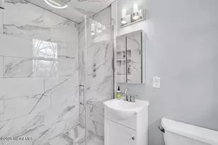 37 Glenbrook Rd, Freehold, NJ 07728 - Photo 9