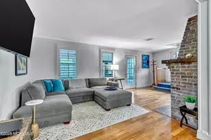 370 E Main St, Manasquan, NJ 08736 - Photo 5