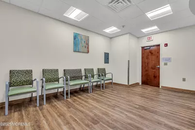 500 Park Avenue #200, Manalapan Township, NJ 07726 - Photo 3