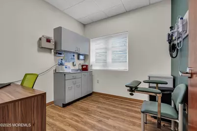 500 Park Avenue #200, Manalapan Township, NJ 07726 - Photo 25