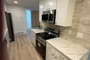 169 Amberly Dr, Manalapan Township, NJ 07726 - Photo 3