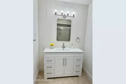 169 Amberly Drive #B, Manalapan Township, NJ 07726 - Photo 5