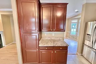 3 Mountain Laurel Rd, Morganville, NJ 07751 - Photo 13