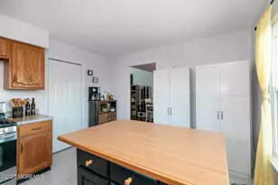 42 Peachstone Rd, Howell Township, NJ 07731 - Photo 19