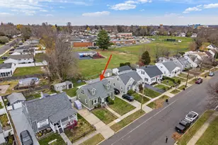 72 Barkalow Ave, Freehold, NJ 07728 - Photo 3