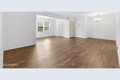 7 Boxwood Terrace #250, Red Bank, NJ 07701 - Photo 3