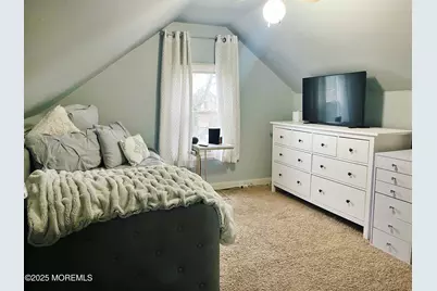 21 13th Street, Hazlet Township, NJ 07734 - Photo 17