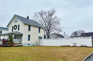 21 13th St, Hazlet Township, NJ 07734 - Photo 3