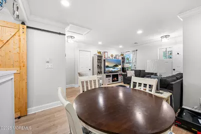 24 Calle De Elvira #B, Freehold, NJ 07728 - Photo 9